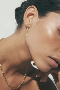 Amore Earrings Gold