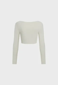 Amour Crop