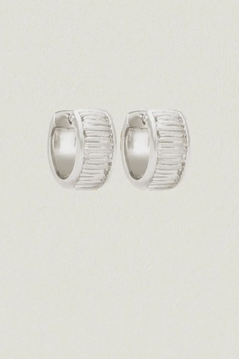 Arete Wide Huggies Sterling Silver