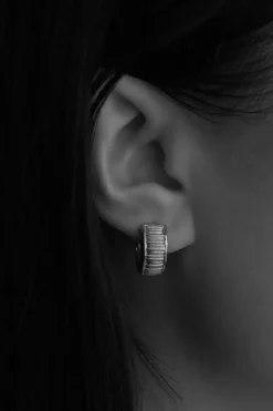 Arete Wide Huggies Sterling Silver