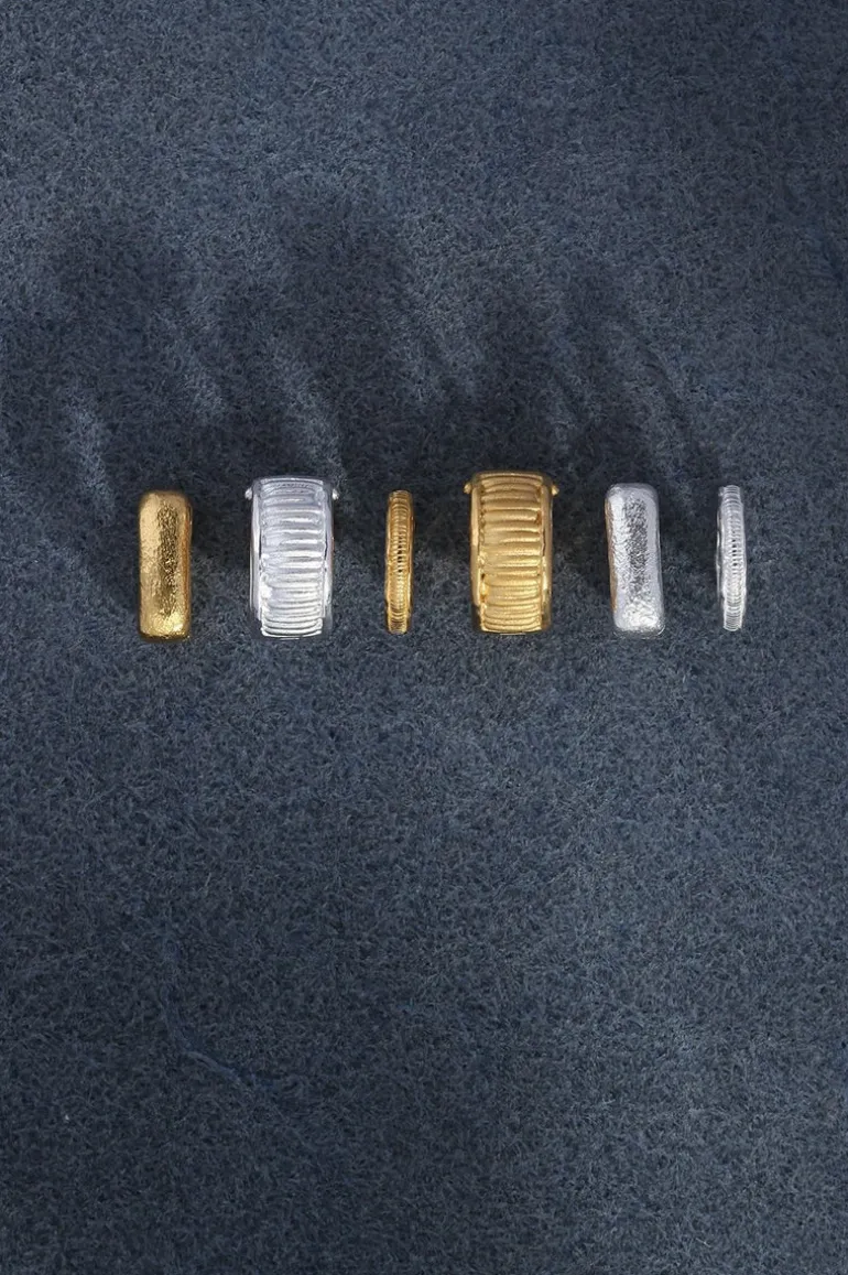 Arete Wide Huggies Sterling Silver