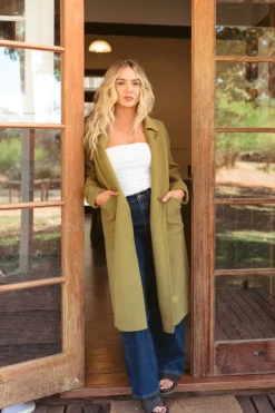 Averitt Wool Coat Olive