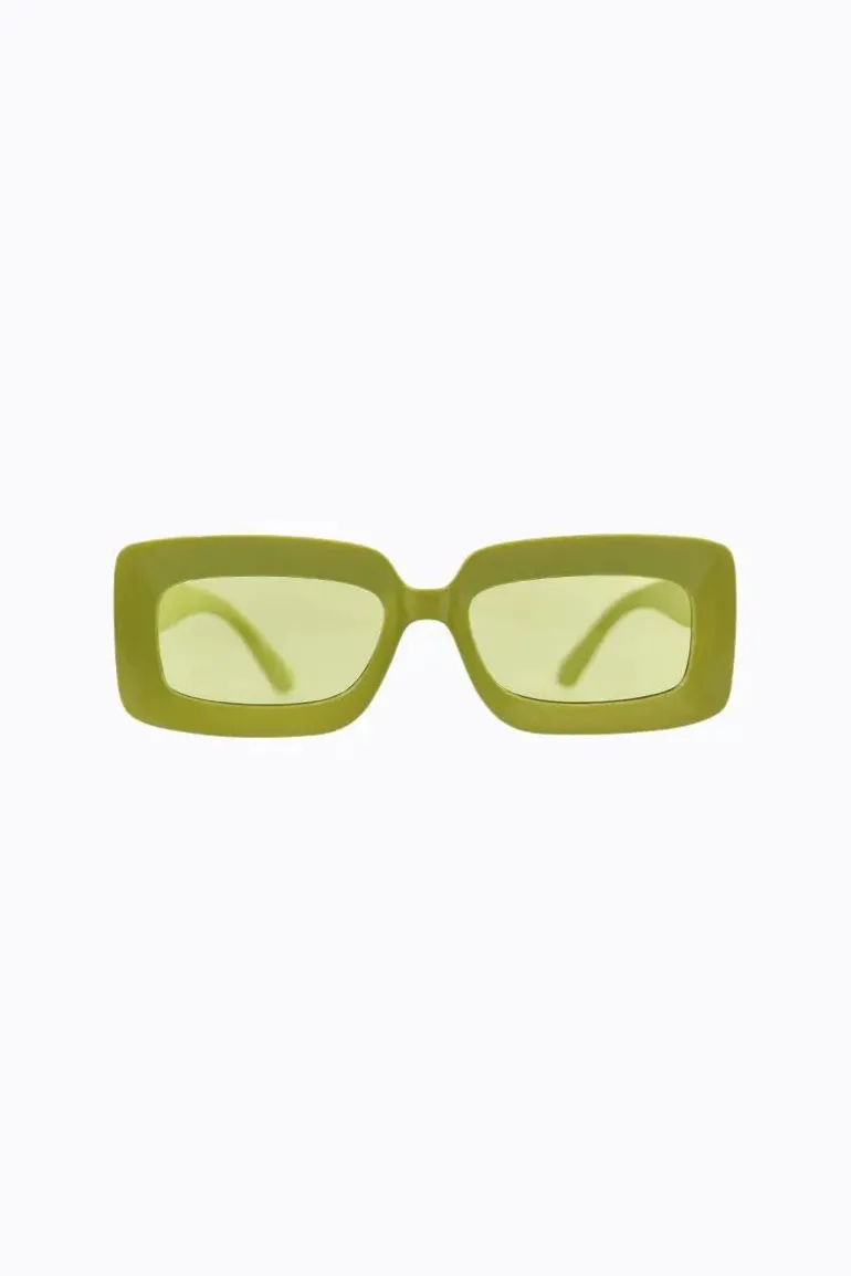 BLURRED SUNGLASSES