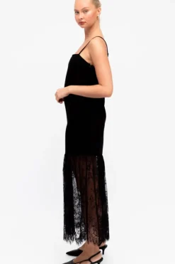 Delicate Vista Midi Dress