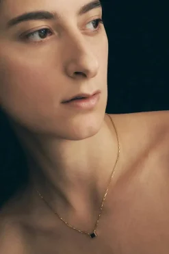 EMBER NECKLACE GARNET