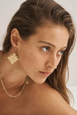 Kiya Chain Necklace Gold