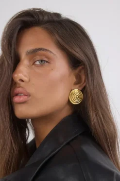 LILOU EARRINGS. GOLD .