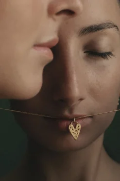 Lover Necklace Gold