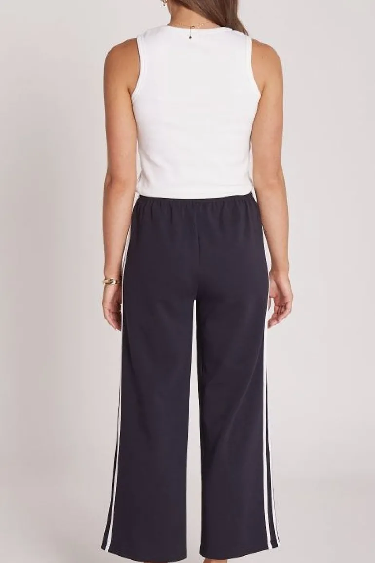 Noah Cropped Pant NAVY Stripe
