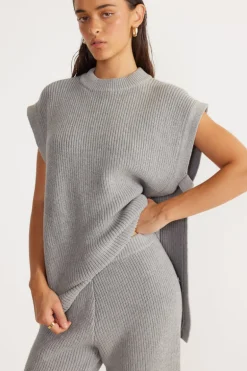 Oak Vest Top