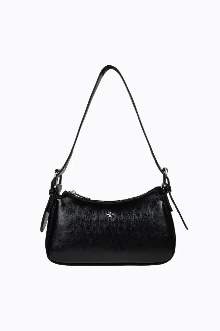 Queen Buckle Shoulder Bag
