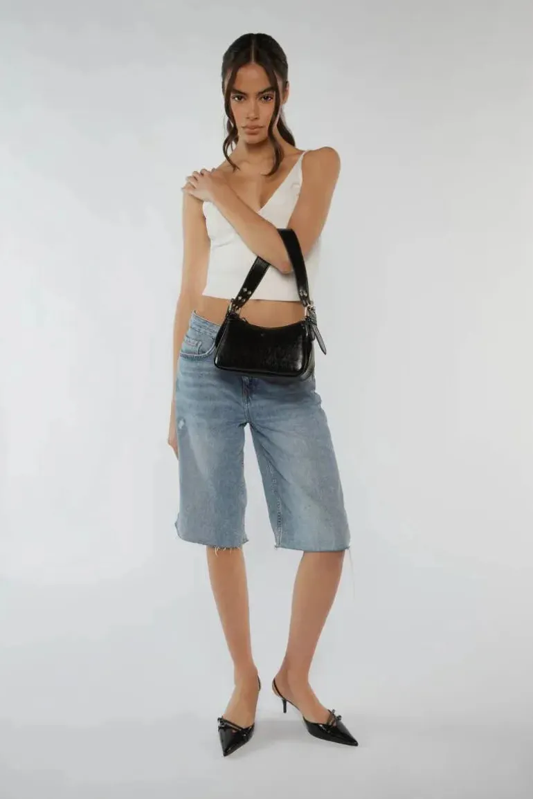 Queen Buckle Shoulder Bag