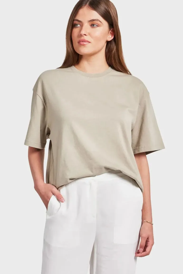 Relaxed Tee