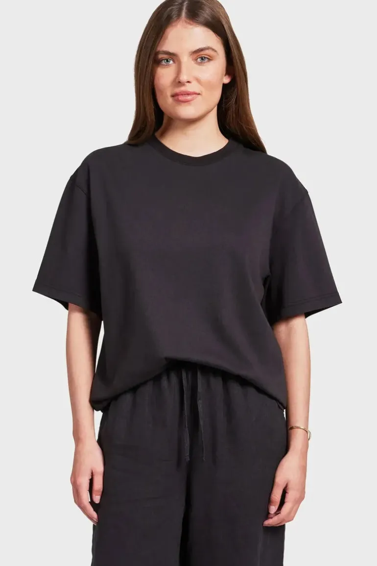 Relaxed Tee
