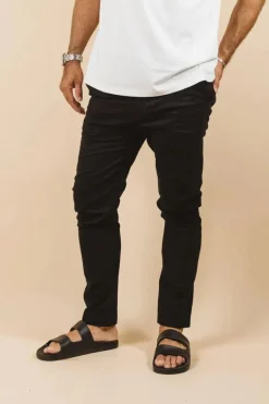 RILEY SLIM CHINO