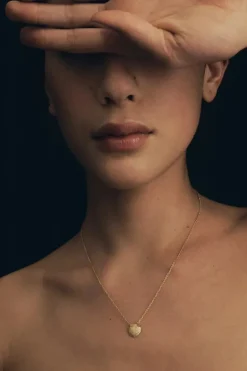 Sia Necklace Gold
