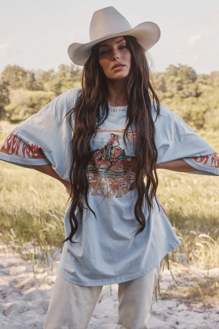 THE VERY OVERSIZED FLAMING COWBOY TEE - SKY