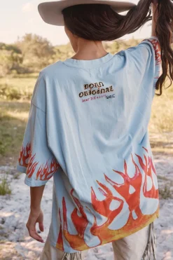THE VERY OVERSIZED FLAMING COWBOY TEE - SKY